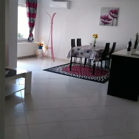 Koric Apartment *
